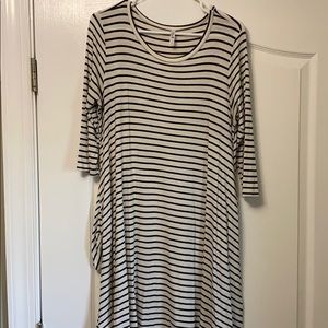 T-shirt dress